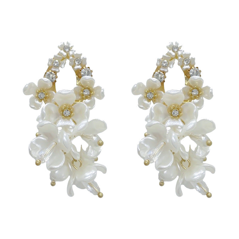 Romantic Earring for Special Moments