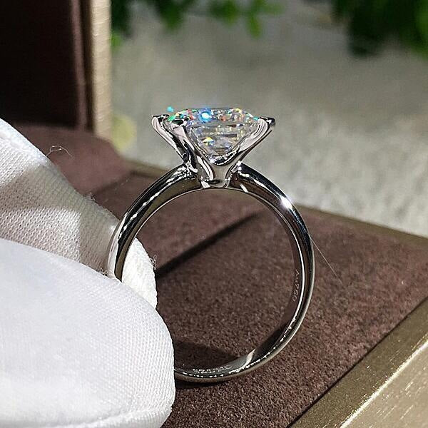 Romantic Ring for Special Moments