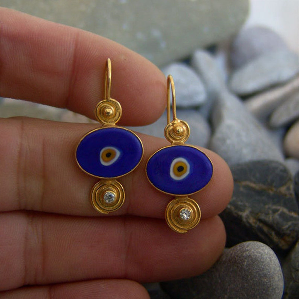 Classic Earring with Timeless Appeal