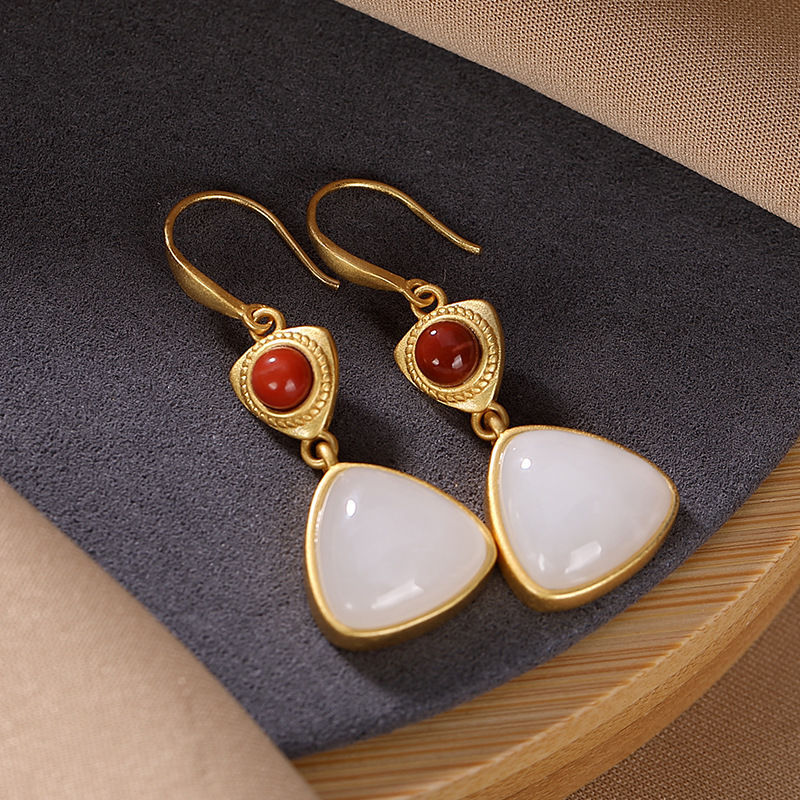 Classic Silver Earring with Timeless Appeal