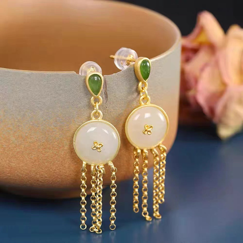 Classic Earring with Timeless Appeal