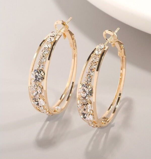Delicate Artisan Gold Earring