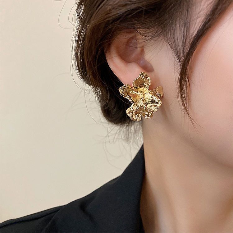 Vintage Handmade Earring