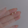 Charming Pearl Earring for Any Occasion
