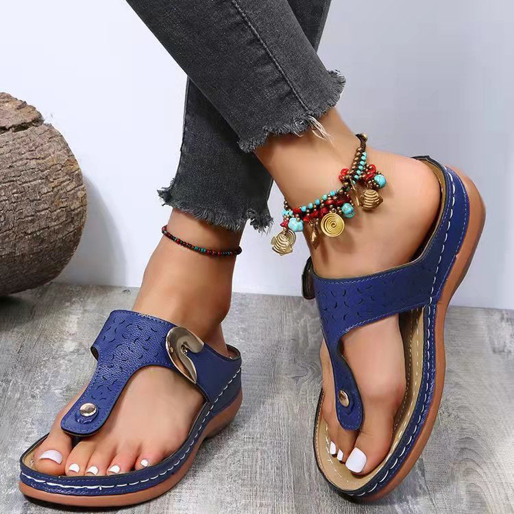 Chic Orthopedic Sandals with Unique Design
