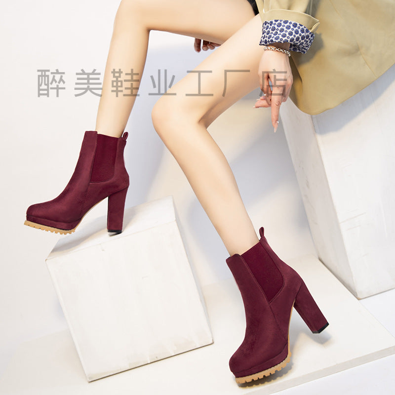 Graceful Orthopedic Boots for Modern Look