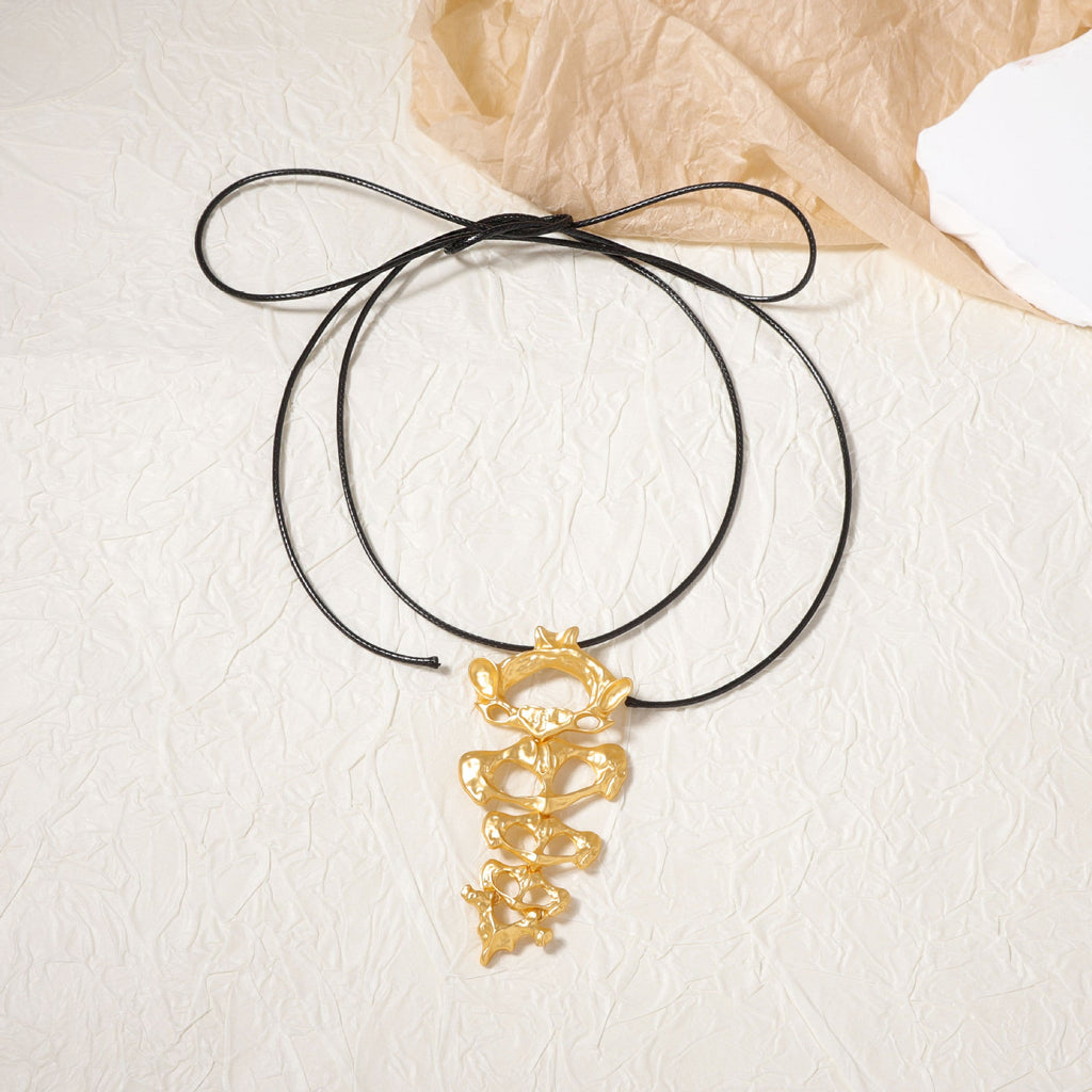 Romantic Necklace for Special Moments