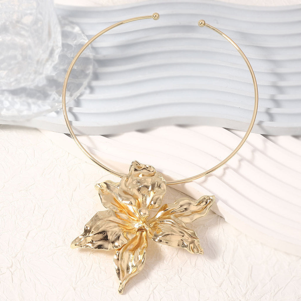 Beautiful Pendant with Unique Style