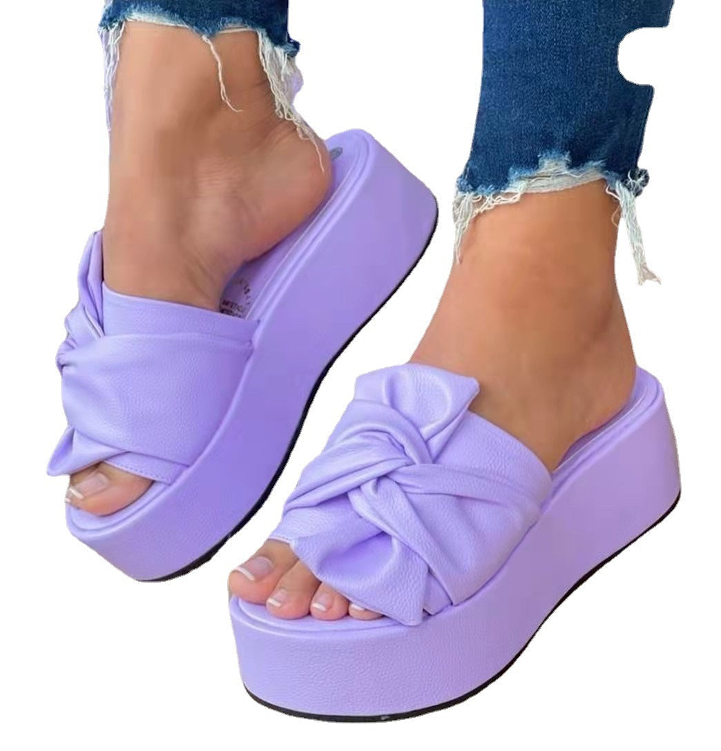 Chic Orthopedic Sandals with Unique Design