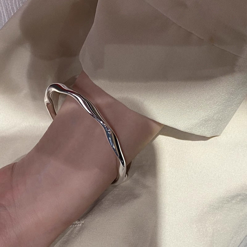 Romantic Bracelet for Special Moments