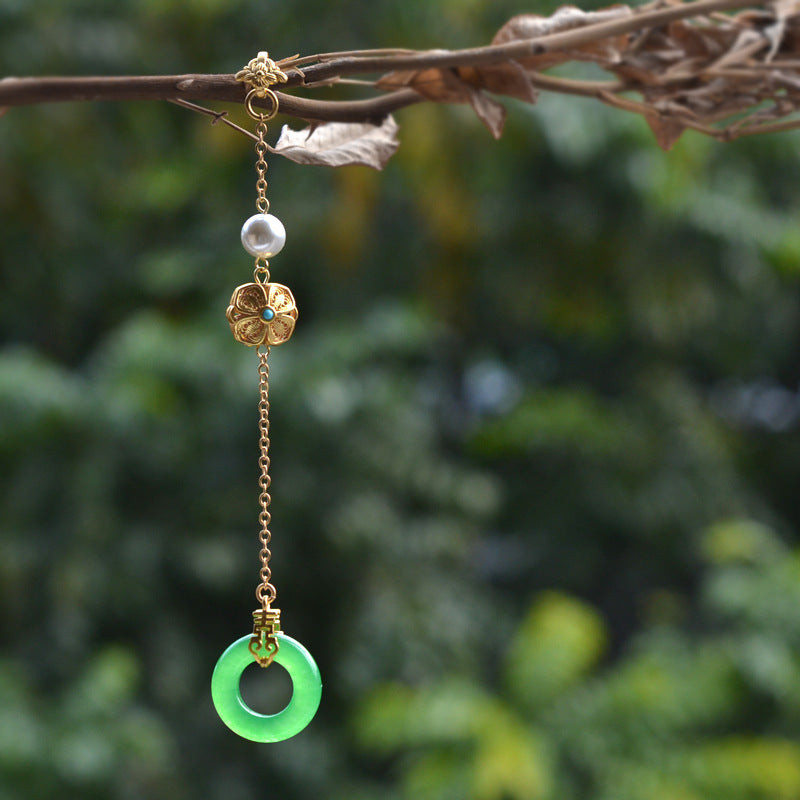 Charming Pendant for Any Occasion