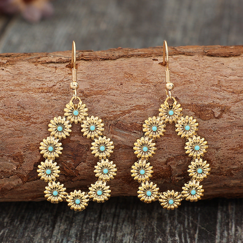 Classic Earring with Timeless Appeal