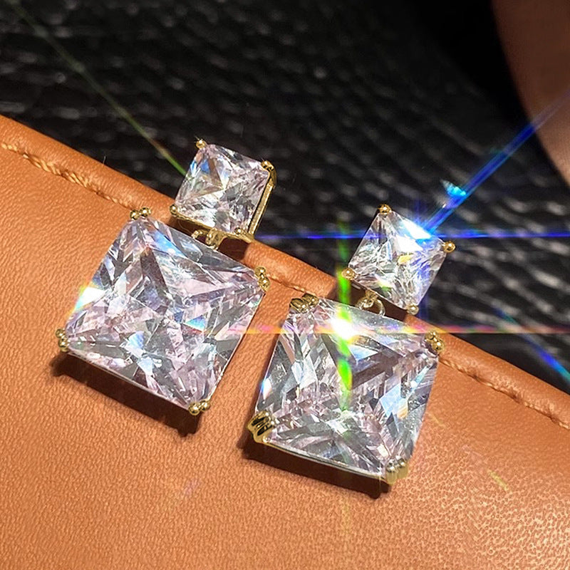 Beautiful Earring with Unique Style