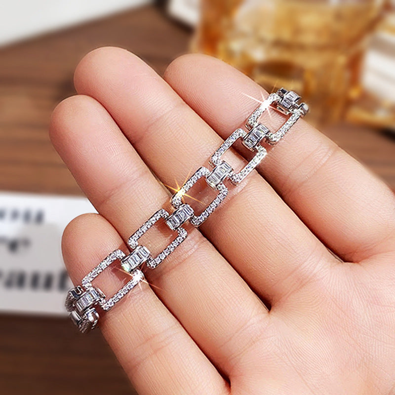 Romantic Bracelet for Special Moments