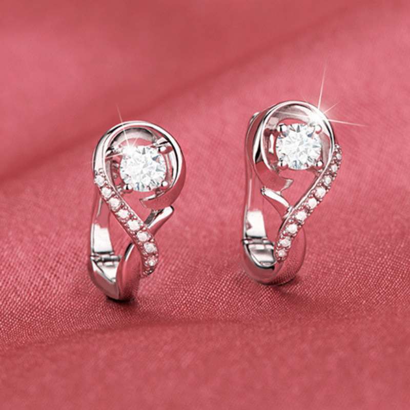 Elegant Earring for Every Occasion