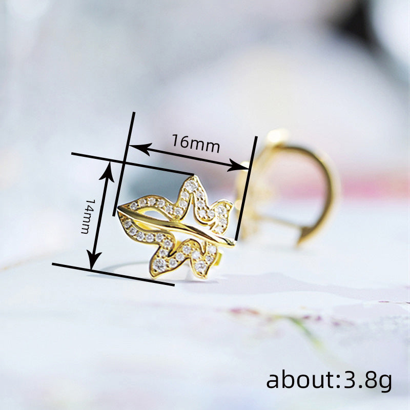 Charming Earring for Any Occasion