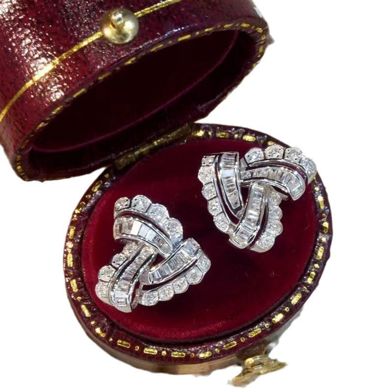 Romantic Earring for Special Moments