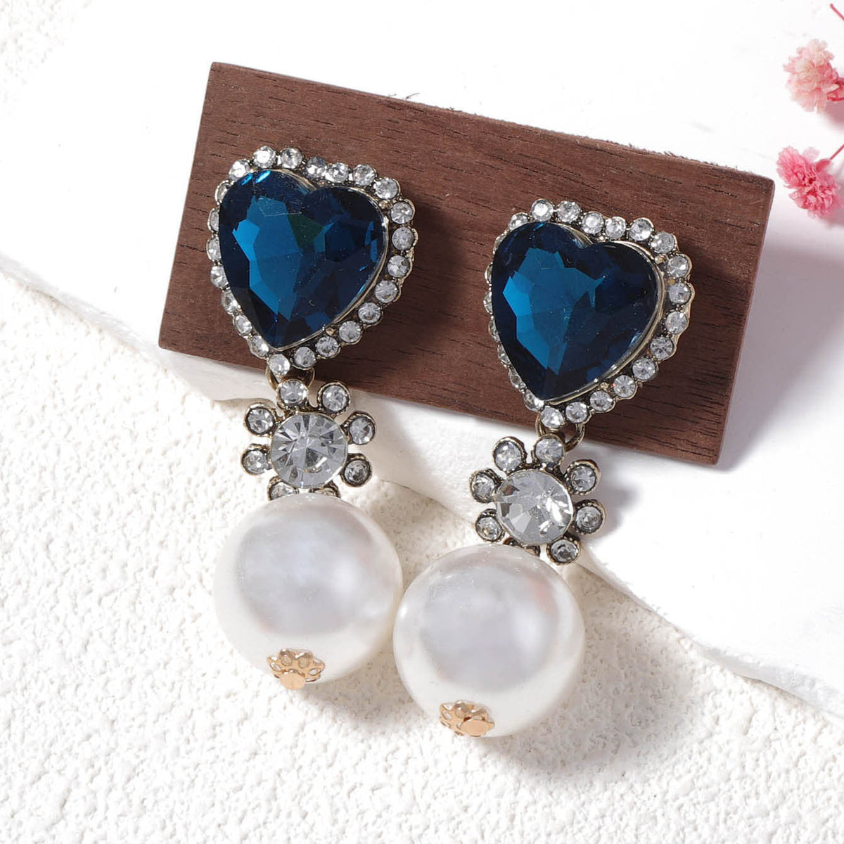 Stunning Pearl Earring for Daily Wear