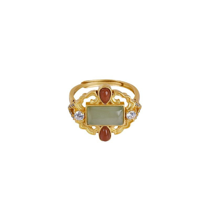 Romantic Gold Ring for Special Moments