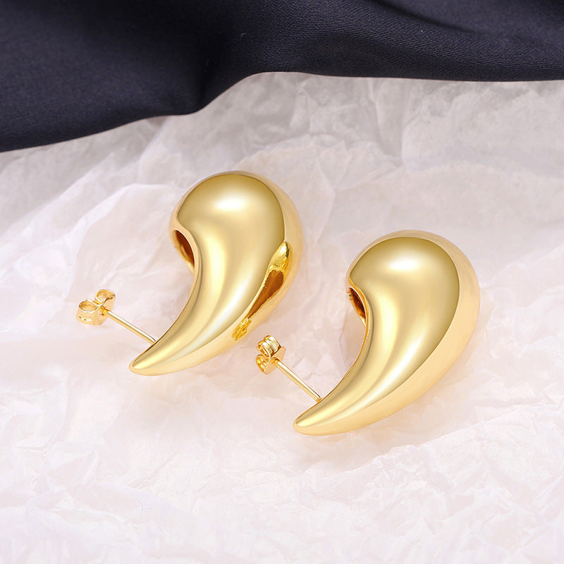 Romantic Earring for Special Moments