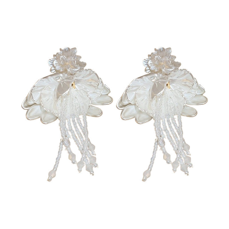 Romantic Earring for Special Moments