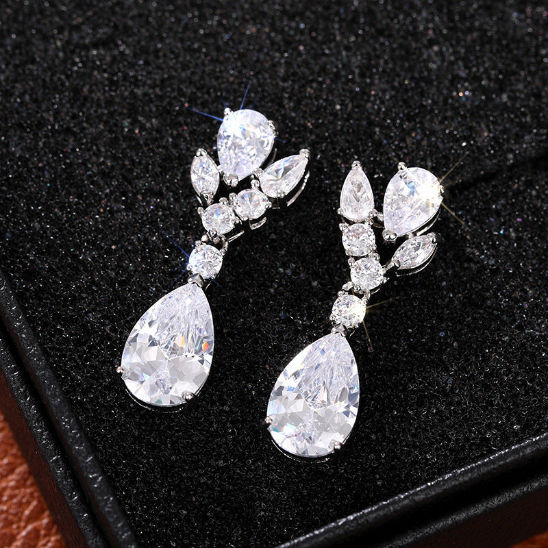 Elegant Earring for Every Occasion