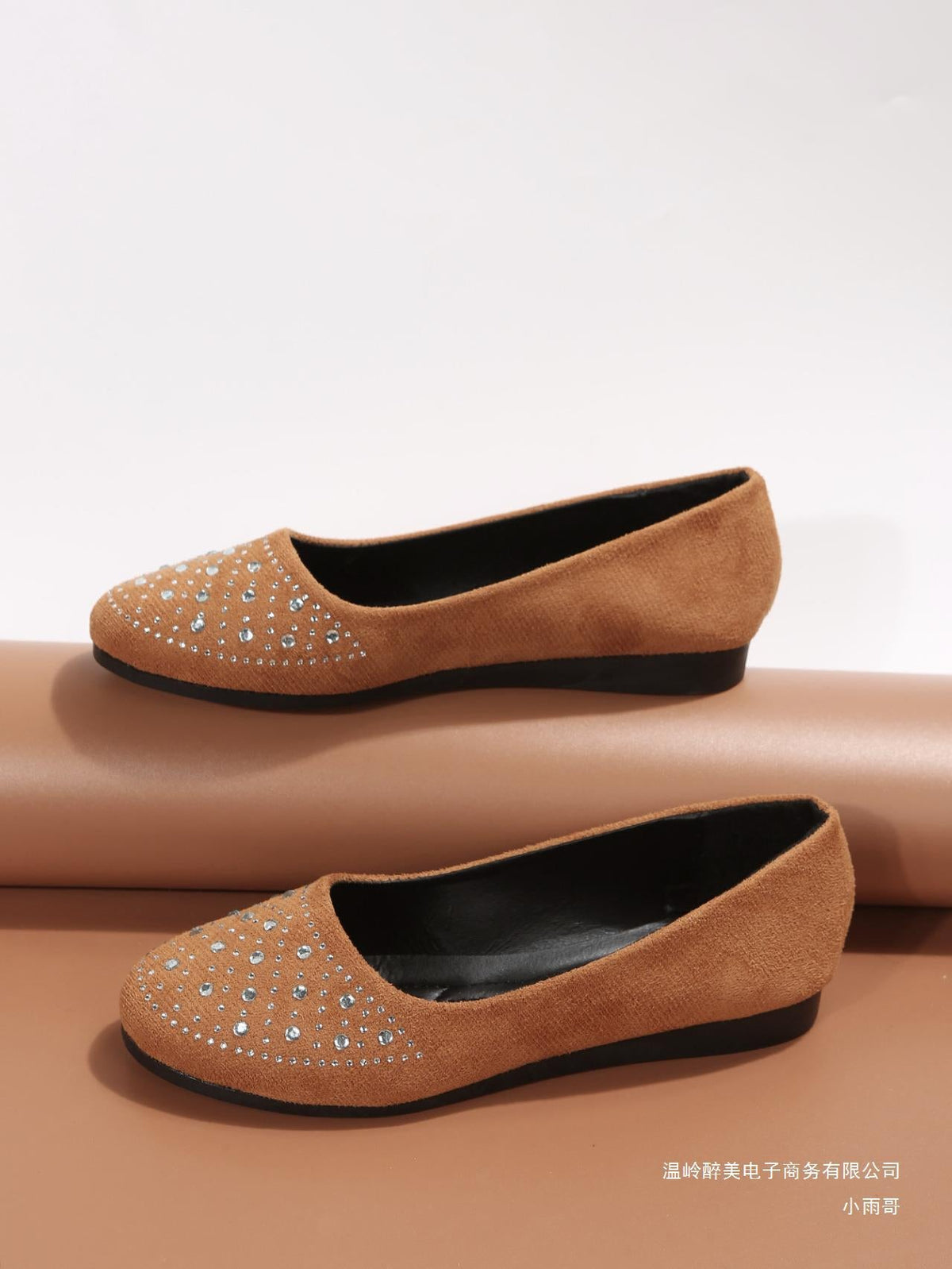 Graceful Orthopedic Shoes for Modern Look