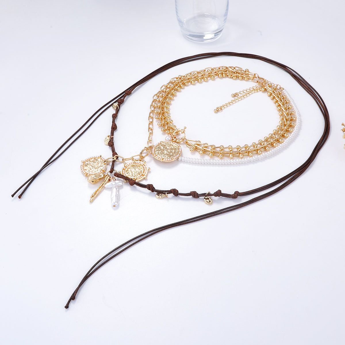 Romantic Pearl Necklace for Special Moments