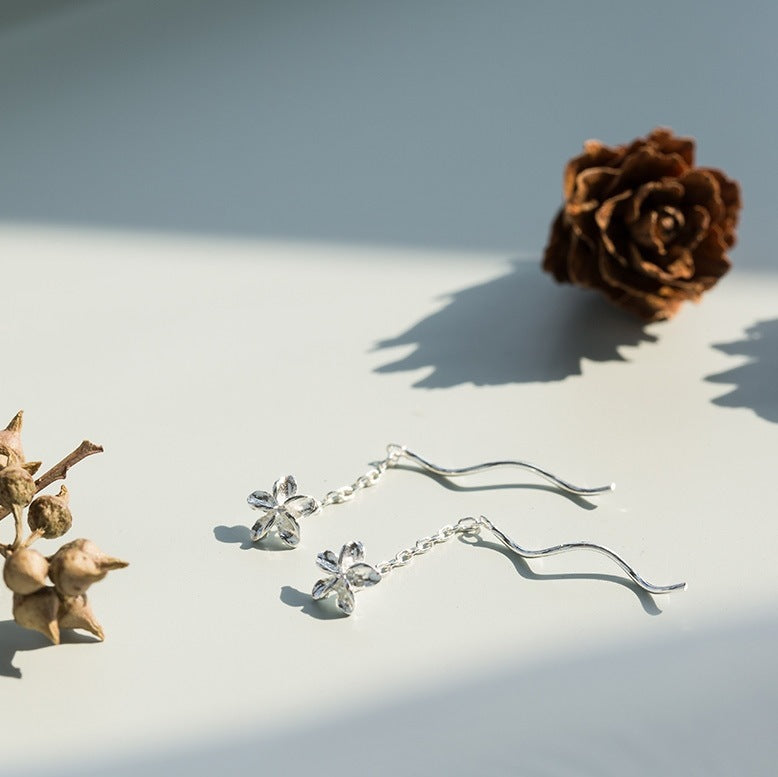 Romantic Earring for Special Moments
