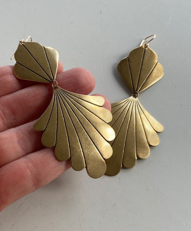 Romantic Earring for Special Moments