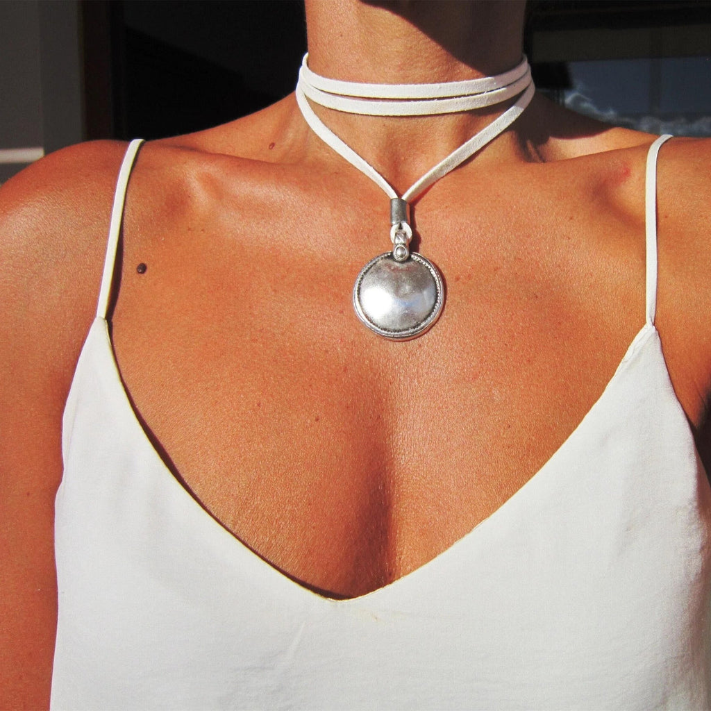 Stunning Necklace for Daily Wear