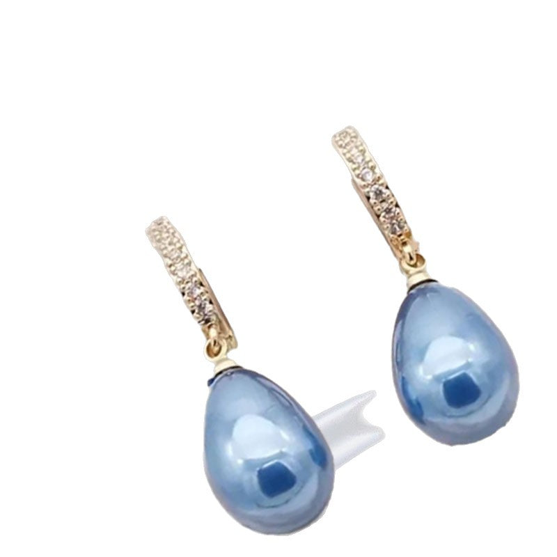 Stunning Pearl Earring for Daily Wear