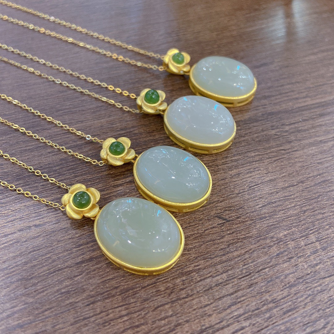 Elegant Silver Necklace for Every Occasion