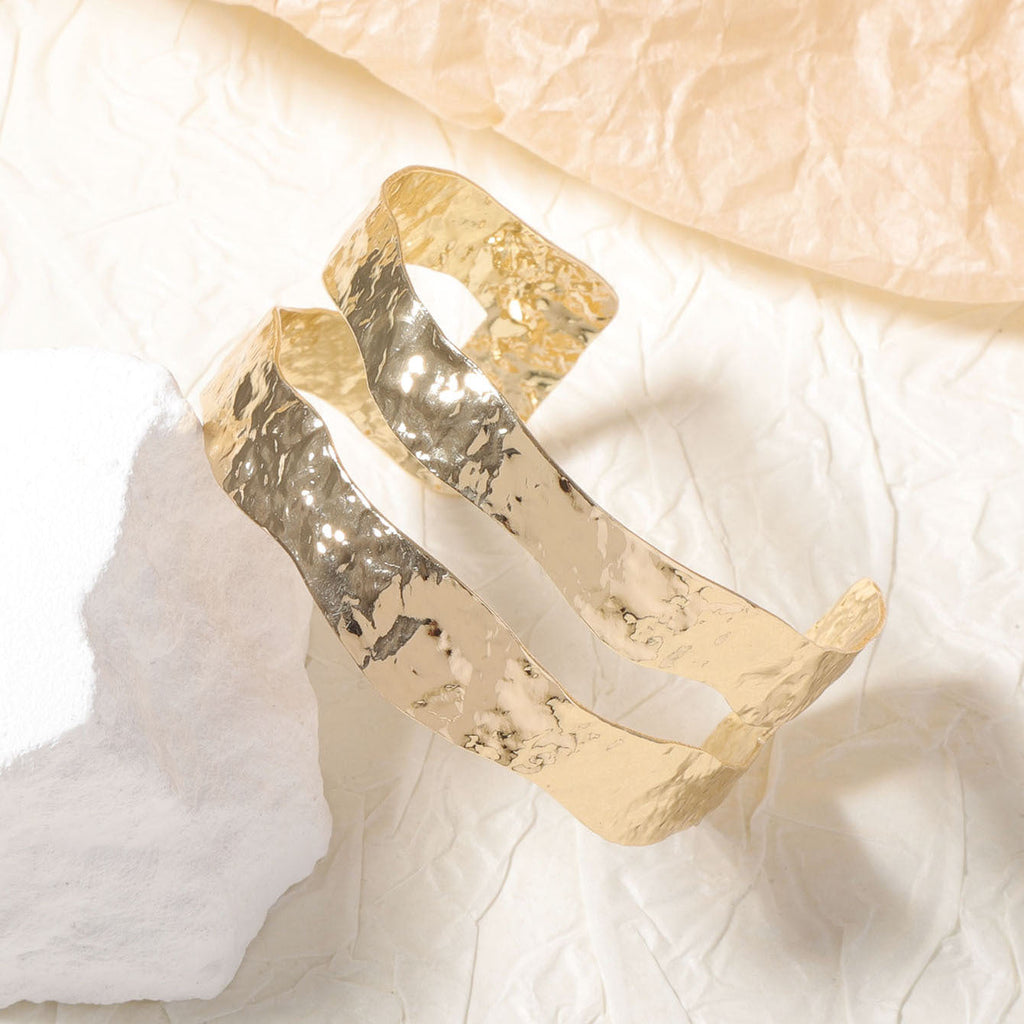 Classic Bracelet with Timeless Appeal
