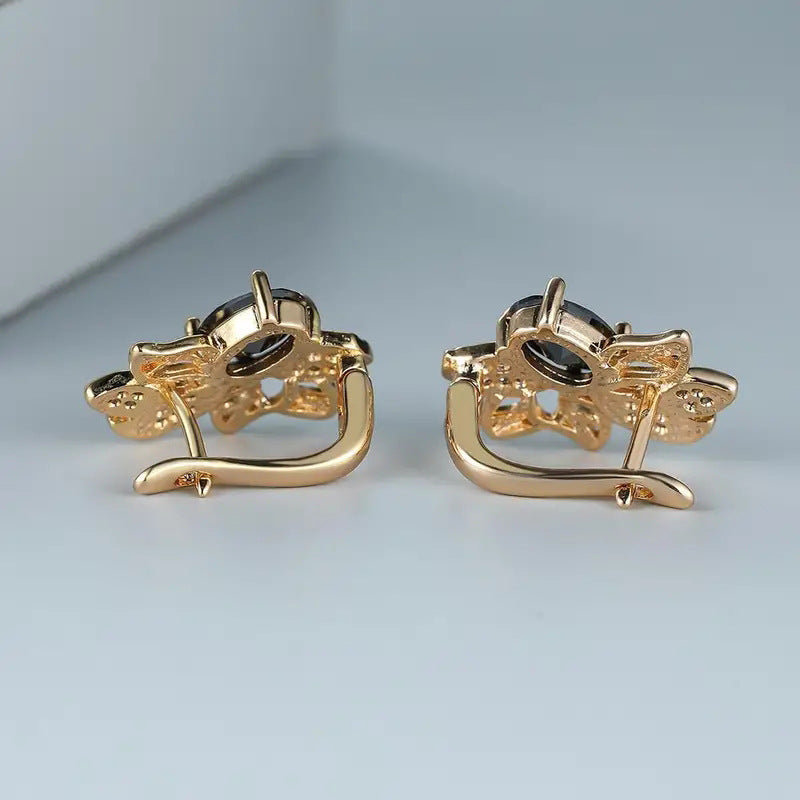 Classic Earring with Timeless Appeal