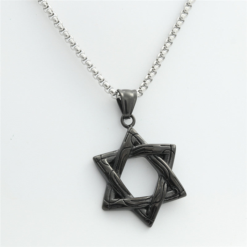 Charming Pendant for Any Occasion
