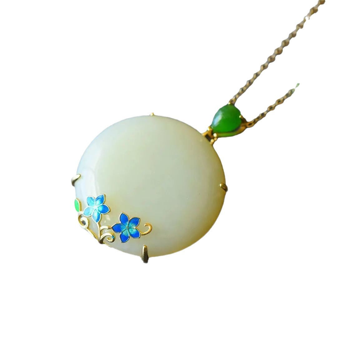 Stunning Silver Necklace for Daily Wear