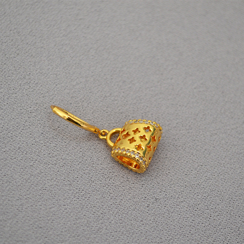 Elegant Gold Earring for Every Occasion