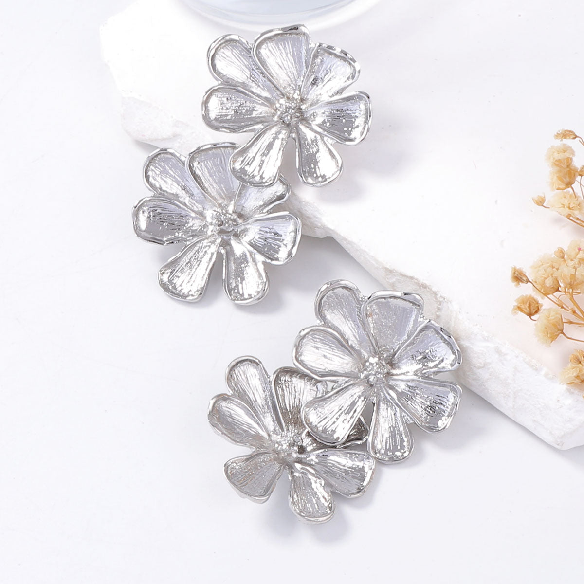 Beautiful Earring with Unique Style