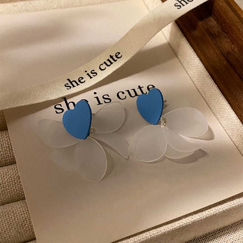 Elegant Earring for Every Occasion