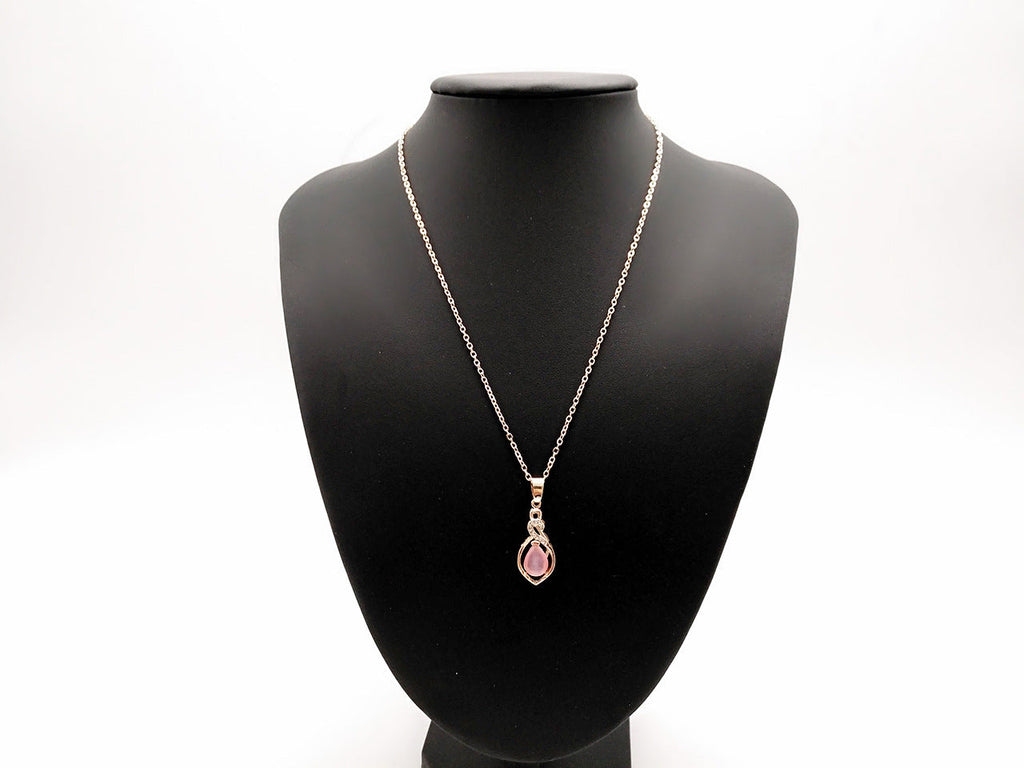 Elegant Gold Necklace for Every Occasion