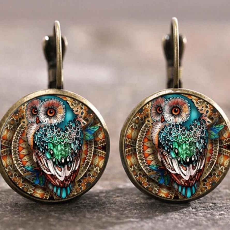 Classic Earring with Timeless Appeal