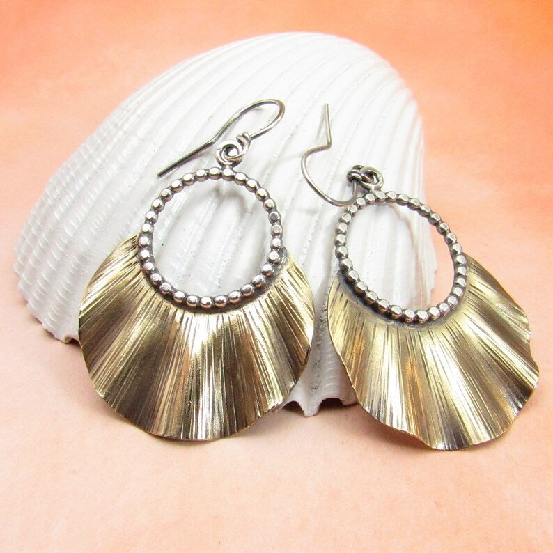Charming Earring for Any Occasion