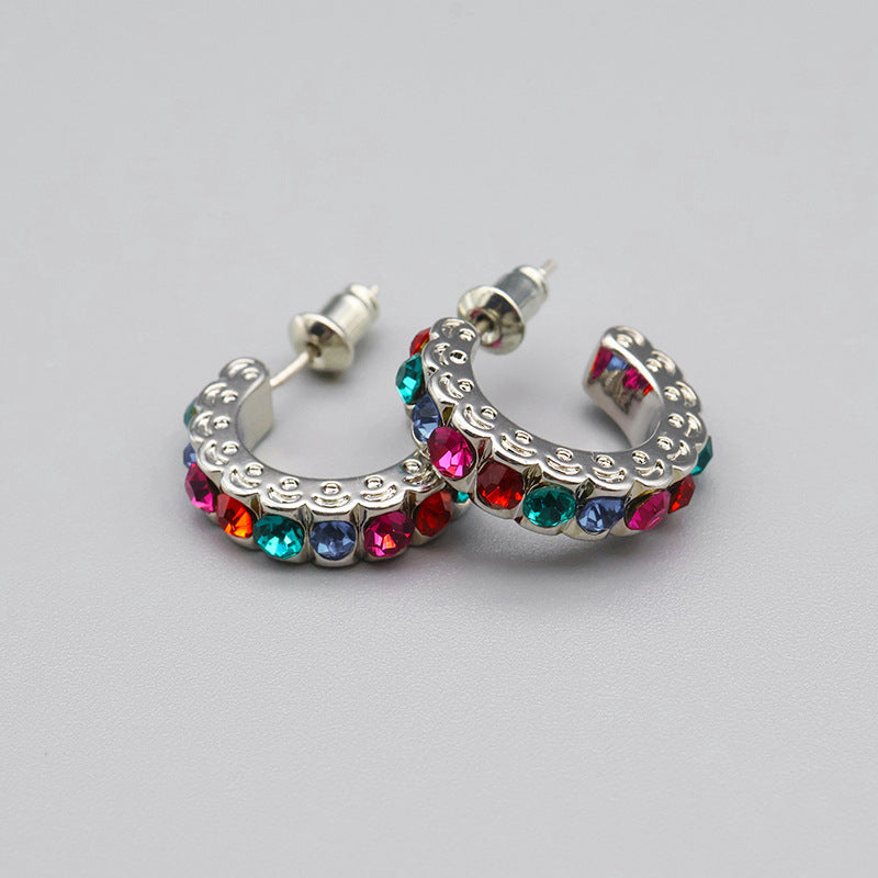 Charming Earring for Any Occasion