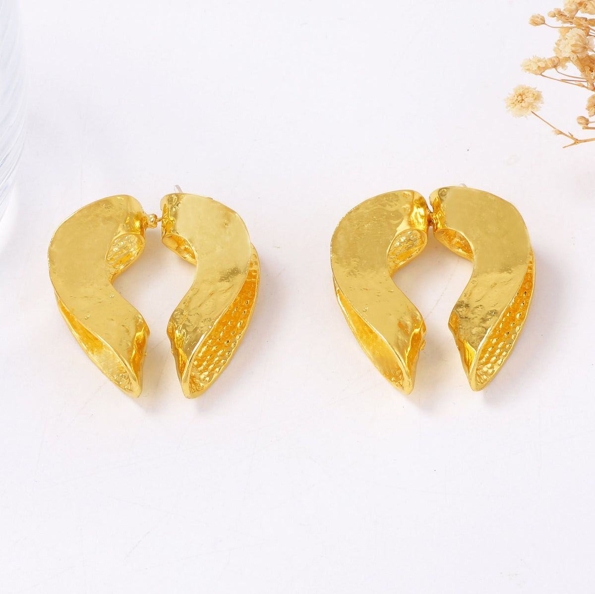 Elegant Piece for Every Occasion