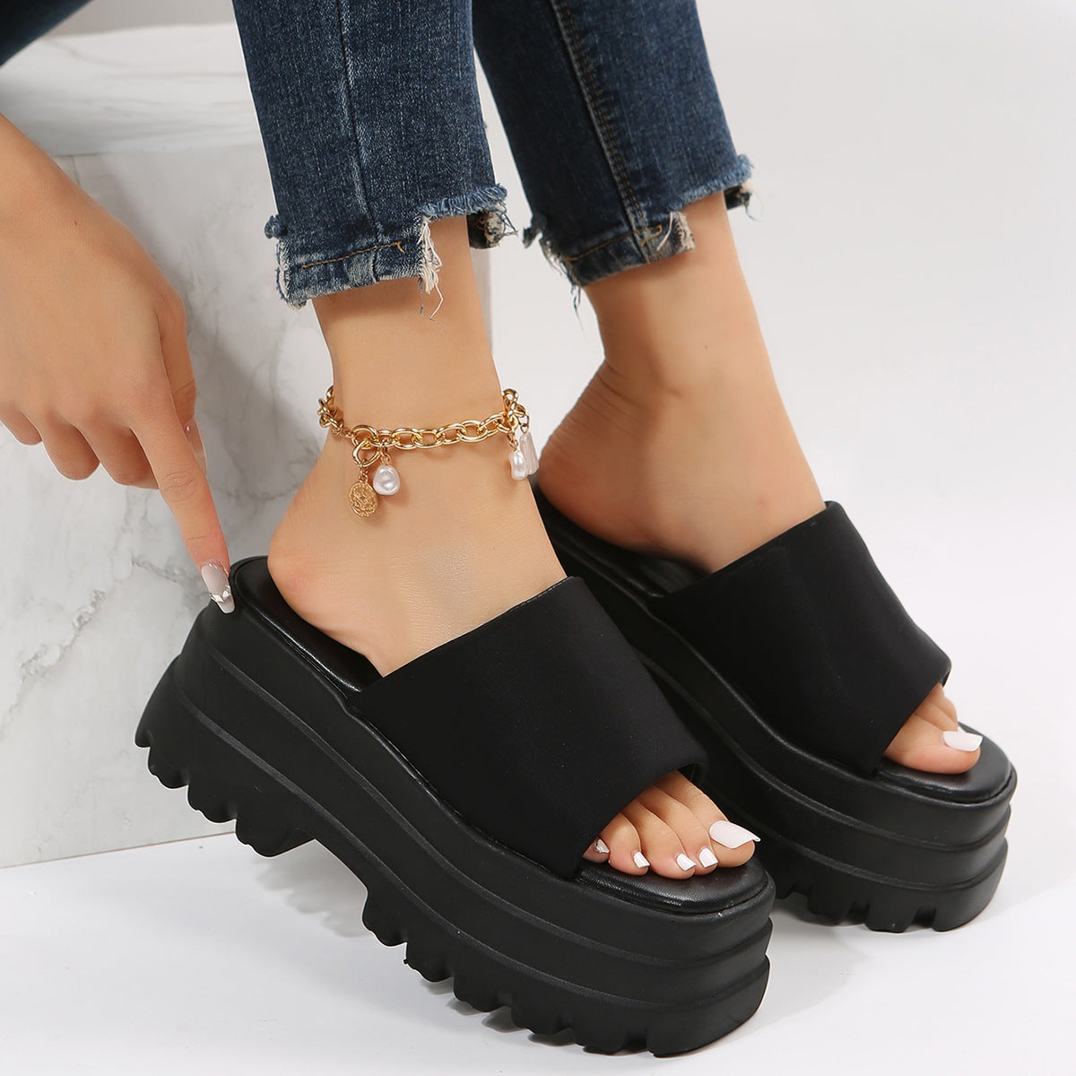Chic Orthopedic Shoes with Unique Design