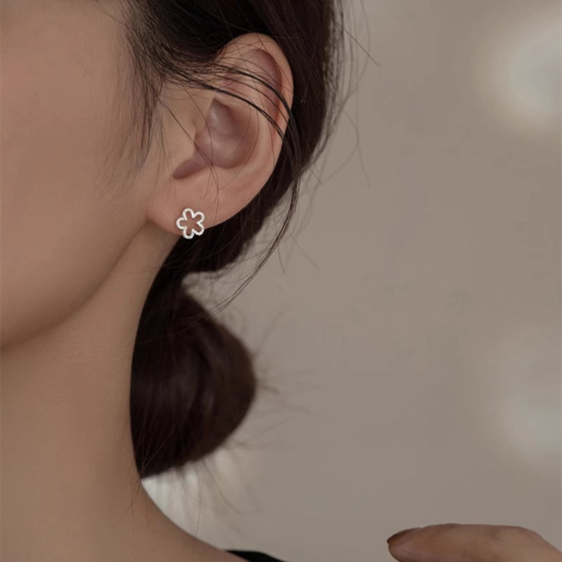 Romantic Earring for Special Moments