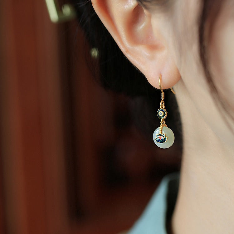 Classic Earring with Timeless Appeal