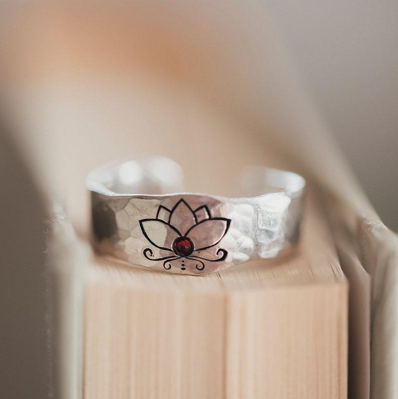 Classic Ring with Timeless Appeal