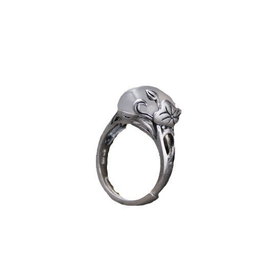 Romantic Silver Ring for Special Moments